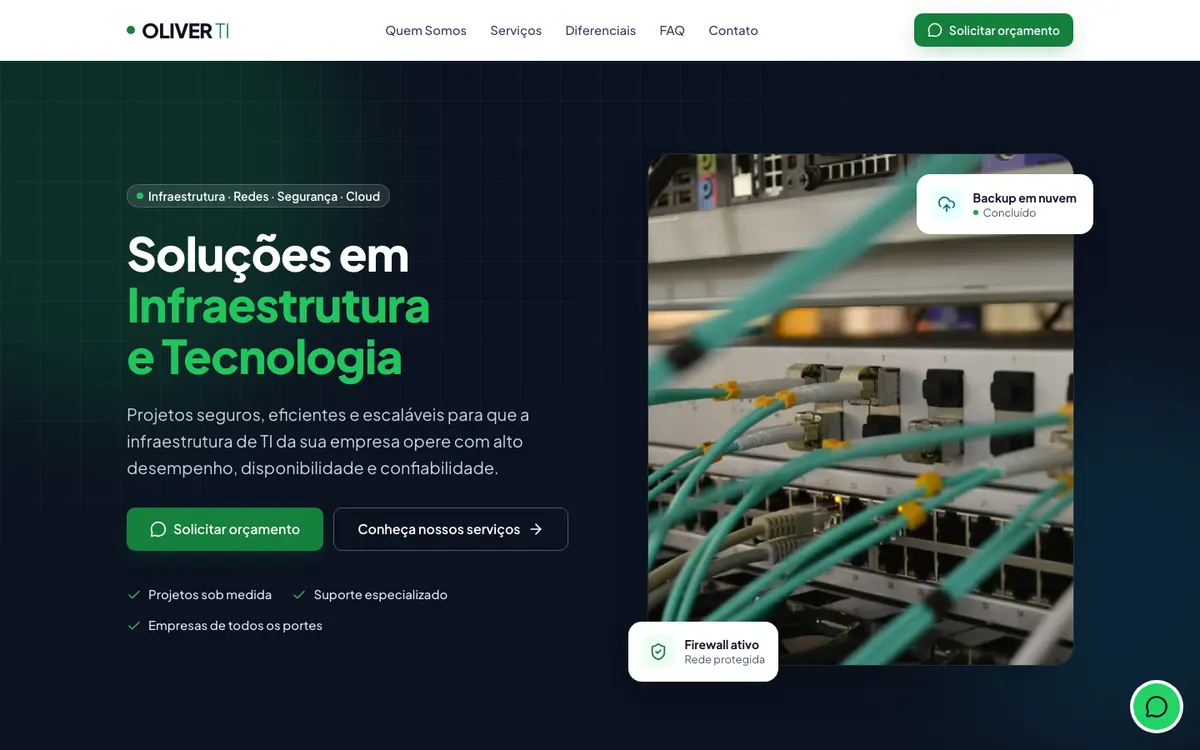 Topo do site da Oliver TI no desktop: menu, título “Soluções em Infraestrutura e Tecnologia” e foto de cabos de rede